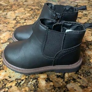 Girl’s OshKosh Black boots